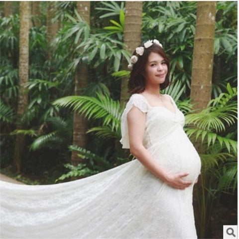 One-shoulder Korean lace maternity dress