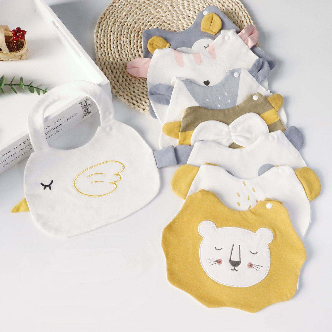 Infant Baby Bib Stuff